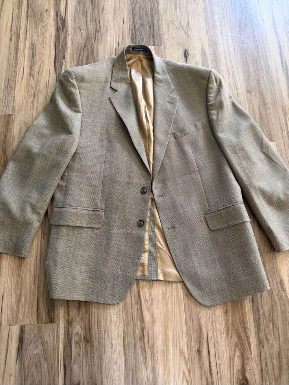 Men's Classic Tan Check Blazer